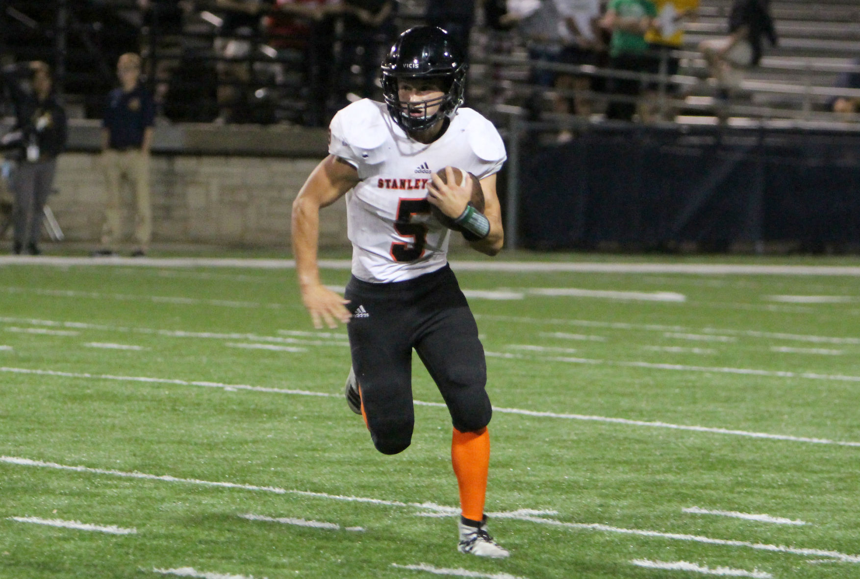 Stanley-Boyd football at Eau Claire Regis 9-5-19